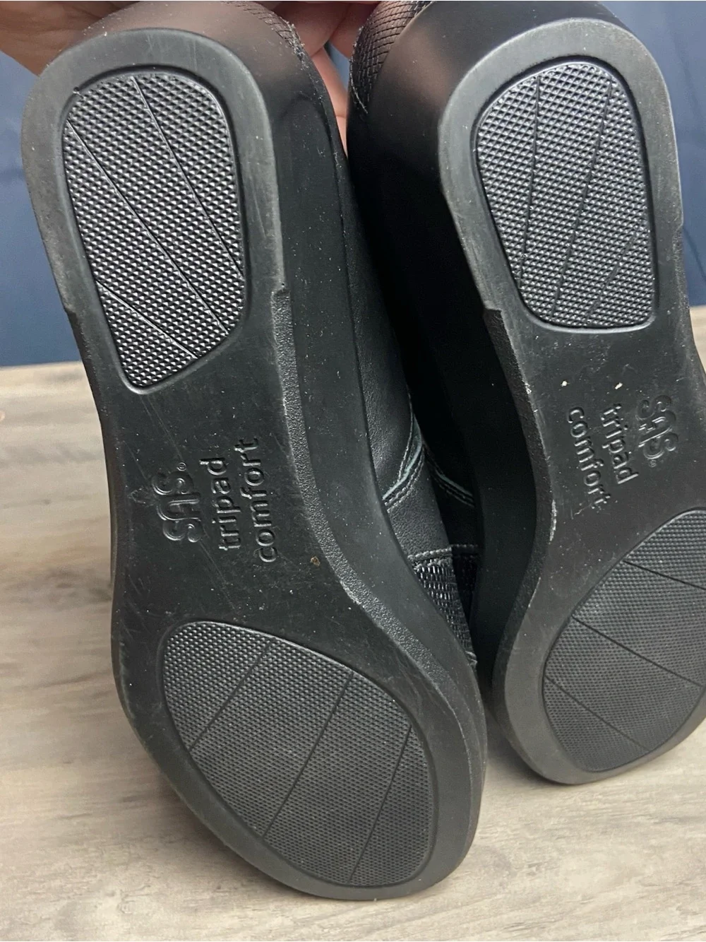 SAS Black Nora Lizard Slip On Wedge Loafers,‎ size 6 W